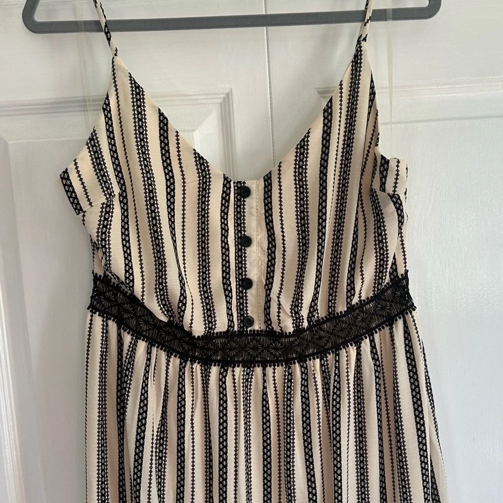 Black & Ivory striped lightweight long dress with adjustable spaghetti straps. - Picture 3 of 5